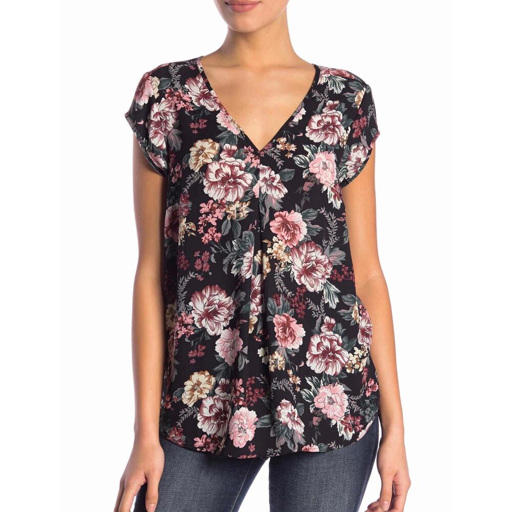Halogen Rose Short Sleeve Double V-Neck Top Black